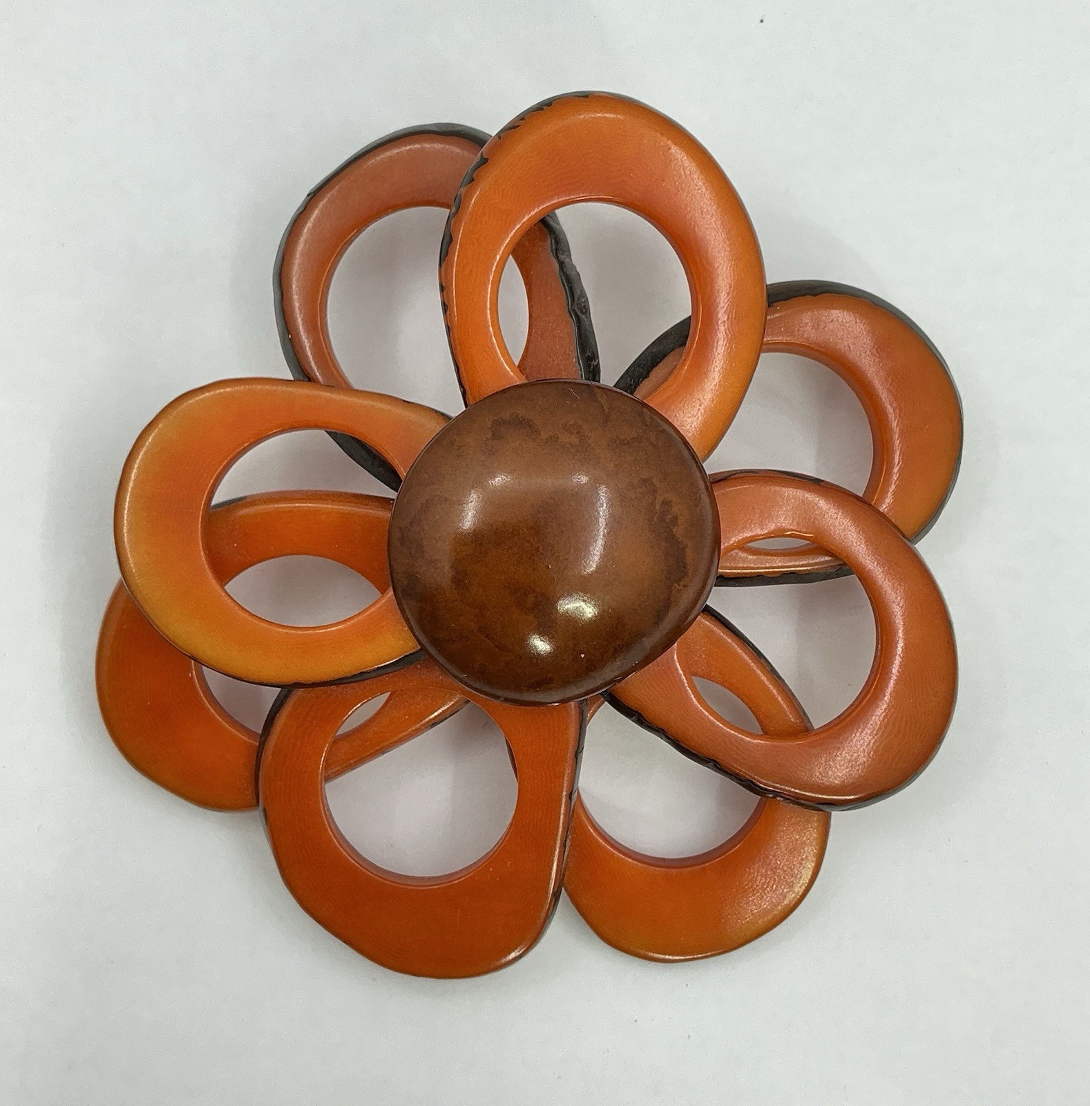 UNIQUE DESIGN LARGE PIN - ORANGE STATEMENT RUNWAY… - image 4