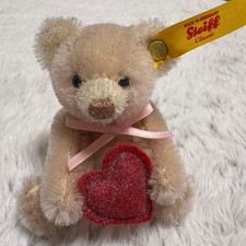 Steiff Classic Teddy Bear Heart