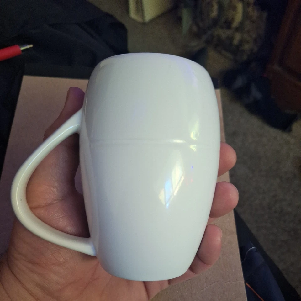 Juego de tazas Disney Pixar WALL·E & EVE - tazas de café de cerámica genuinas de la tienda Disney Foto 2 de 4