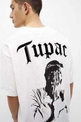 Pull & Bear - NWT Oversize Tupac T-Shirt (size XL/XXL)