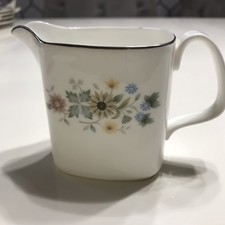 Vintage Royal Doulton Small Cream Jug 3in PASTORALE