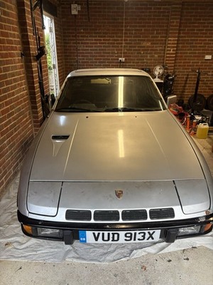 Porsche 924 1982