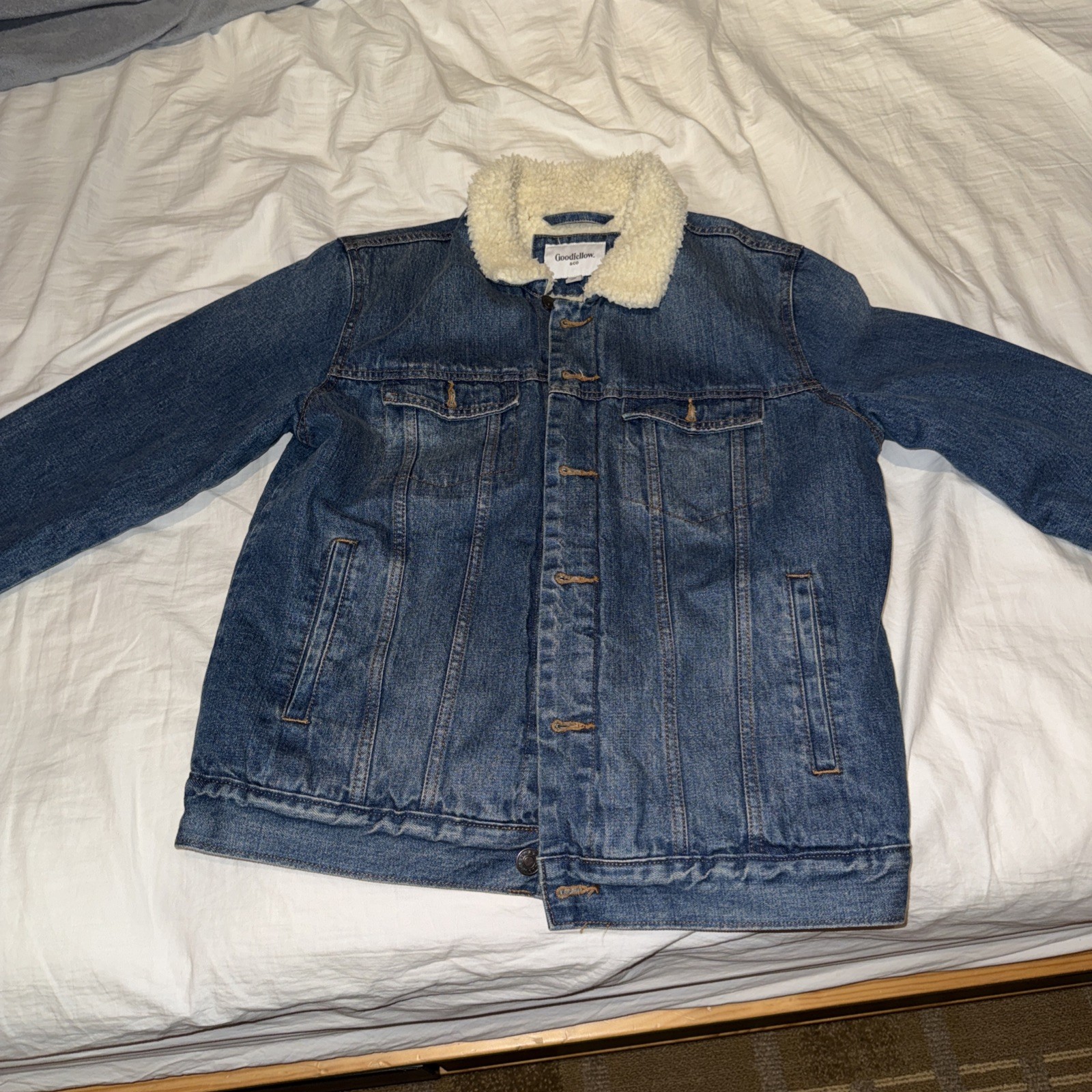 Goodfellow mens medium sherpa-lined denim trucker jacket cozy vintage style