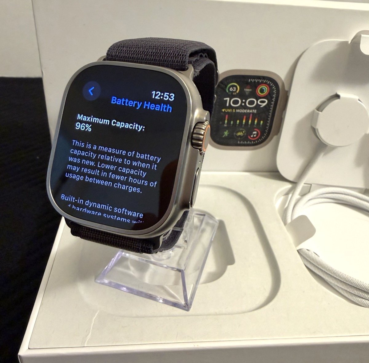 Apple Watch Ultra 2 [GPS + Cellular, 49mm] Natural Titanium 96 