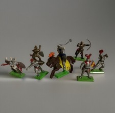 Vintage BRITIANS DEETAIL KNIGHTS SET OF SEVEN