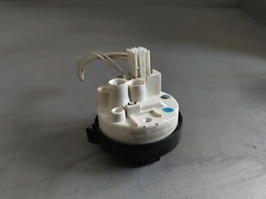 Bauknecht WA PLUS 844 Waschmaschine Druckwächter 334 37670004-50/25 #41692