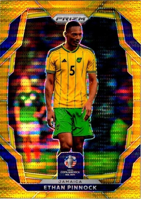 Ethan Pinnock Prizm Conmebol Copa America Gold Pulsar 10/10 #120 - Jamaica