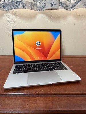 Apple MacBook Pro 13.3'' 128GB SSD 8GB DDR3 Laptop A1708 Silver 2017 - Good