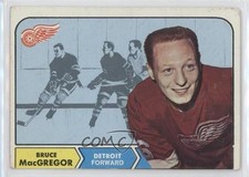 1968-69 Topps Bruce MacGregor #30 0d12