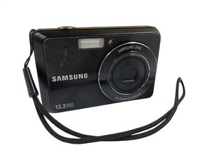 Samsung 12.2MP Digital Camera Black 3x Zoom ES63