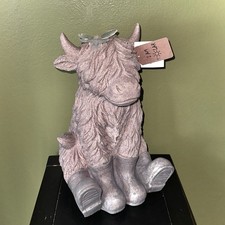 NEW Highland Cow Sitting In Boots Solar Powered Light Up Butterfly Outdoor Decor