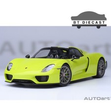 AUTOart PORSCHE 918 SPYDER WEISSACH PACKAGE 1/18 MODEL CAR ACID GREEN 77921