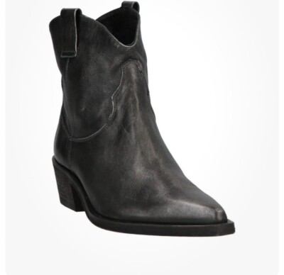 New TOSCA BLU Leather BurnishedMetallic Ankle Boots US  Ret $499