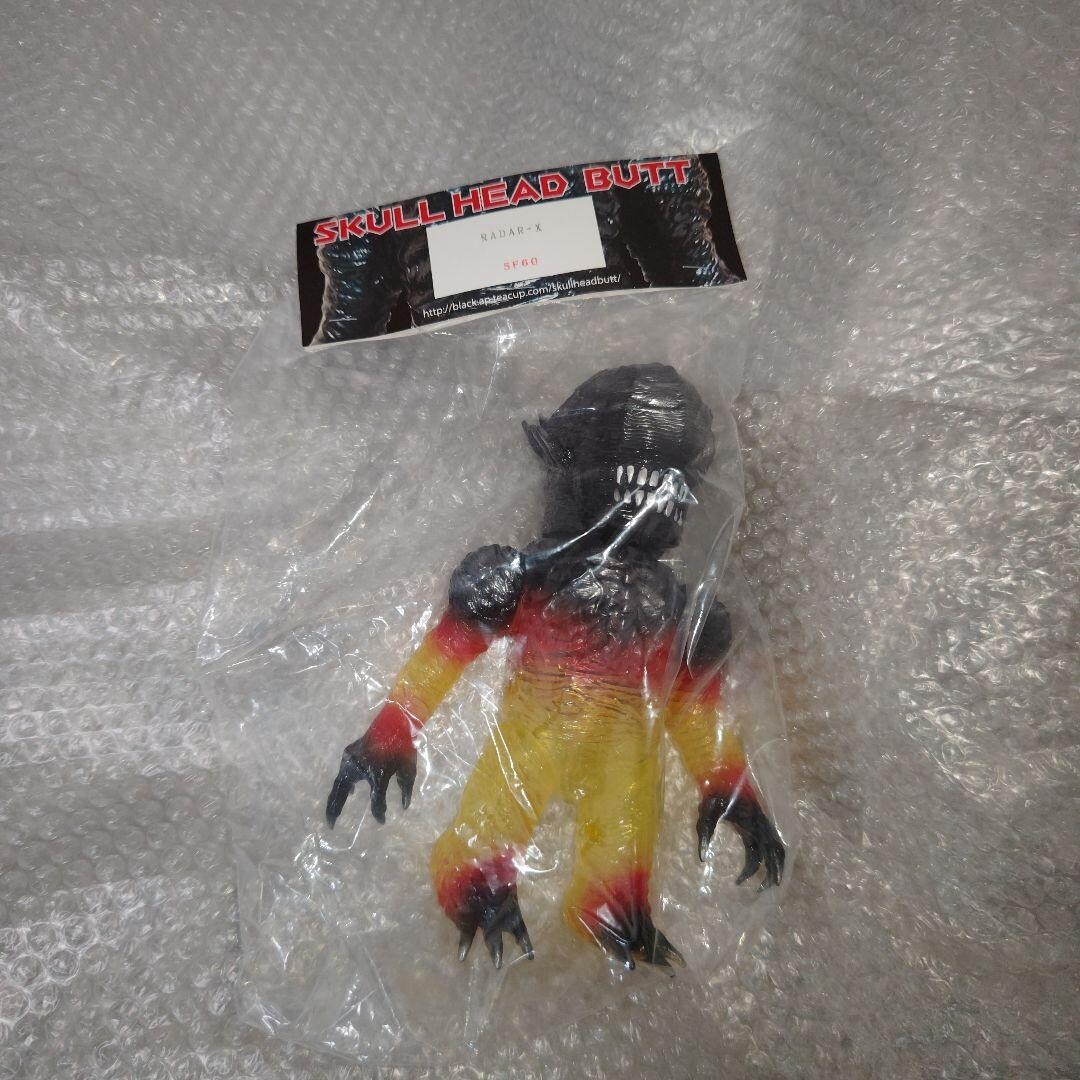 Skull Head Butt Radar-X Sofubi SF60 Clear color 