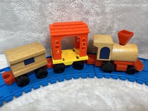 Mattel Putt-Putt All Aboard Motor Railroad Train Wood Parts Vintage 1972 EUC - Picture 4 of 8