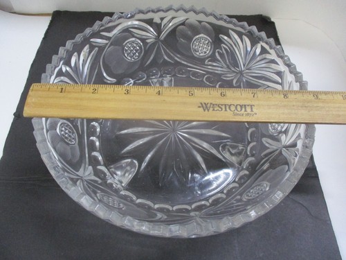 Vintage Sawtooth Edge Floral Design Clear Glass Bowl - Picture 5 of 6