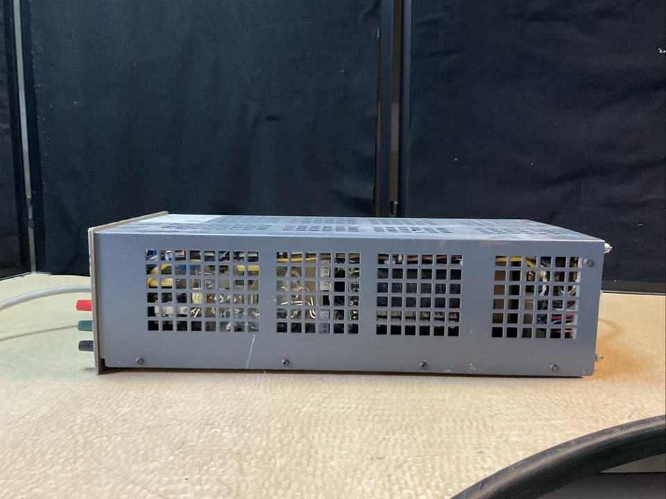 Fuente de alimentación Perkin Elmer KEPCO JQE36-15 Foto 2 de 3