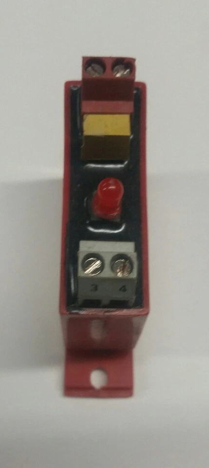 GORDOS #(DR-ODC24)DIN-RAIL MOUNTABLE RELAY 18-32VDC to 3-60VDC @ 3A - Image 2 of 4