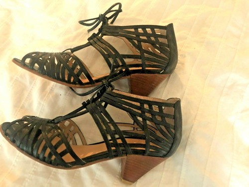 sibyl vane handmade sandals