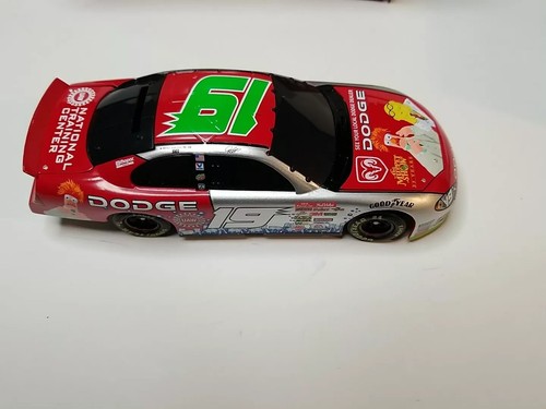 Jeremy Mayfield 19 2002 Dodge Intrepid RT Muppets 25th Anni. Bank 1 Of 708 NIB - Picture 9 of 15