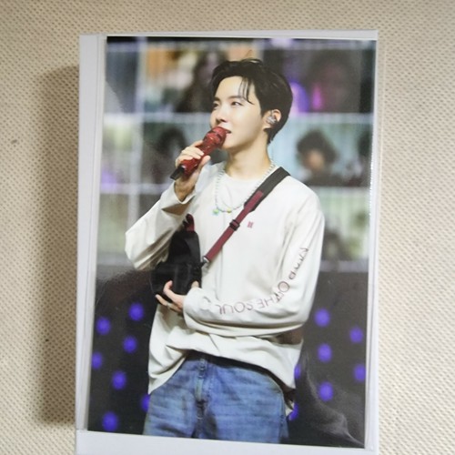 [BTS] BTS HYBE INSIGHT Visitor Only BTS MIC BADGE + PHOTOCARD - Picture 26 of 45