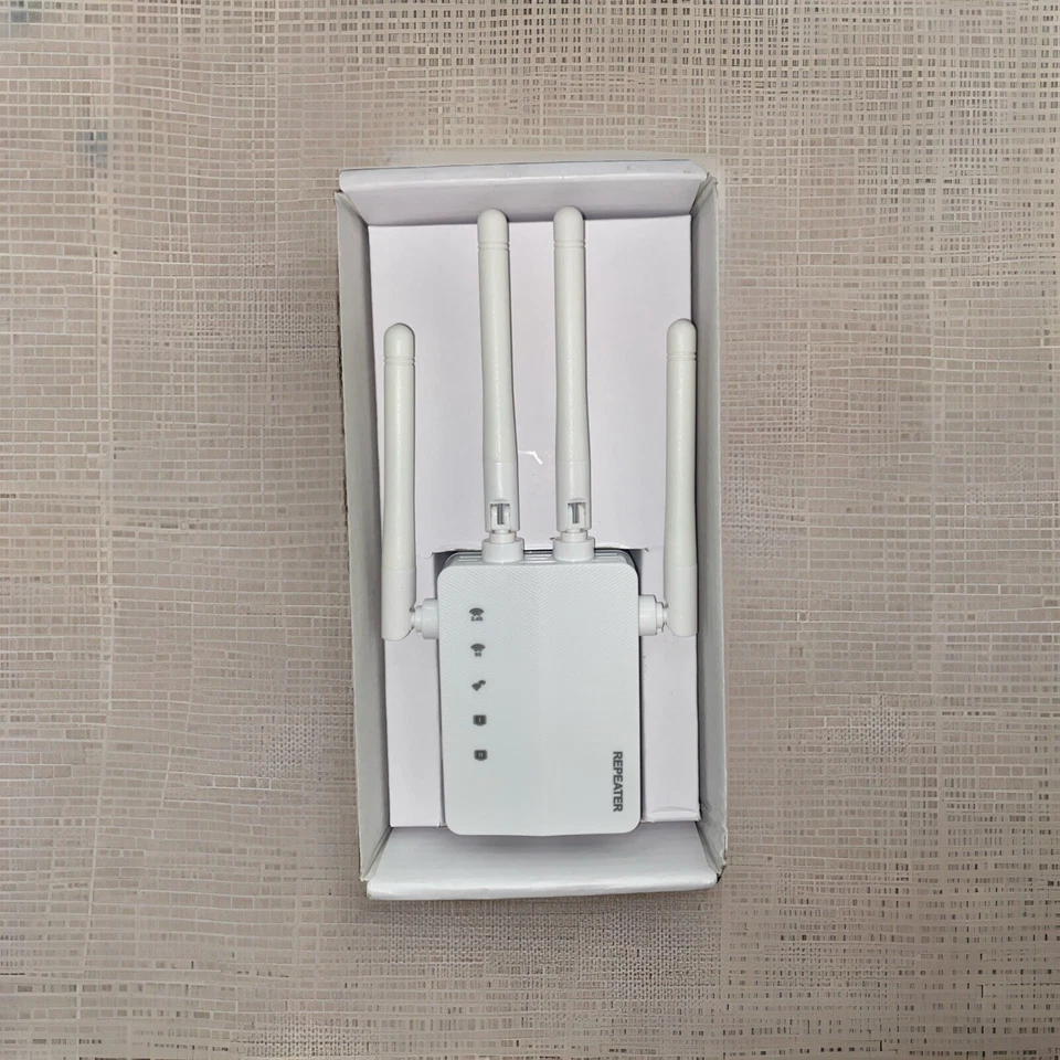 AC1200 WiFi Range Extender Repeater Wireless Amplifier Router Signal Booster - Image 2 of 4