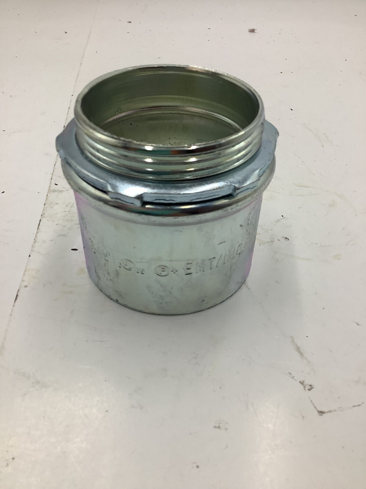 (QTY 2) NEW EMT/IMC/Rigid 21/2" Set Screw Coupling Connector FREE