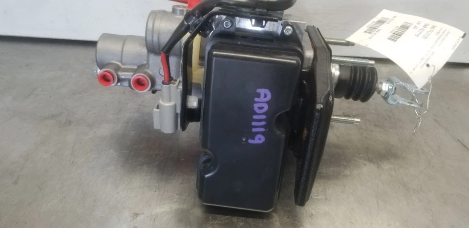 CONJUNTO DE REFUERZO DE FRENO ELÉCTRICO TOYOTA LAND CRUISER LC250 25 Foto 3 de 4