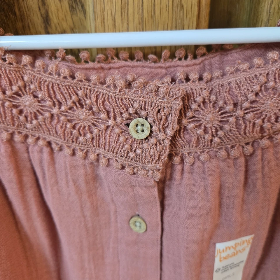 Nuevo con etiquetas Top Jumping Beans Niñas Tejido Campesino Crochet Ribete Malva Talla 7 Foto 2 de 4