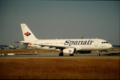 Dia Airbus A320-200 Spanair Flugzeug 35mm ungerahmt O101-8-2