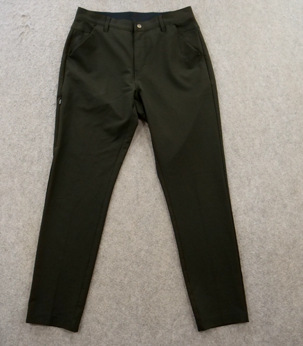 Bylt Hose Herren 33 schwarz vorne flach Chino Freizeit Golf Premium Basics Mid Rise