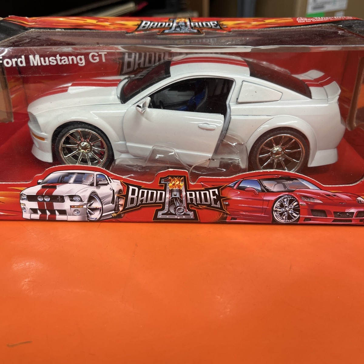 New 1 Badd Ride 2005 FORD MUSTANG GT White with Red Stripe 1:24