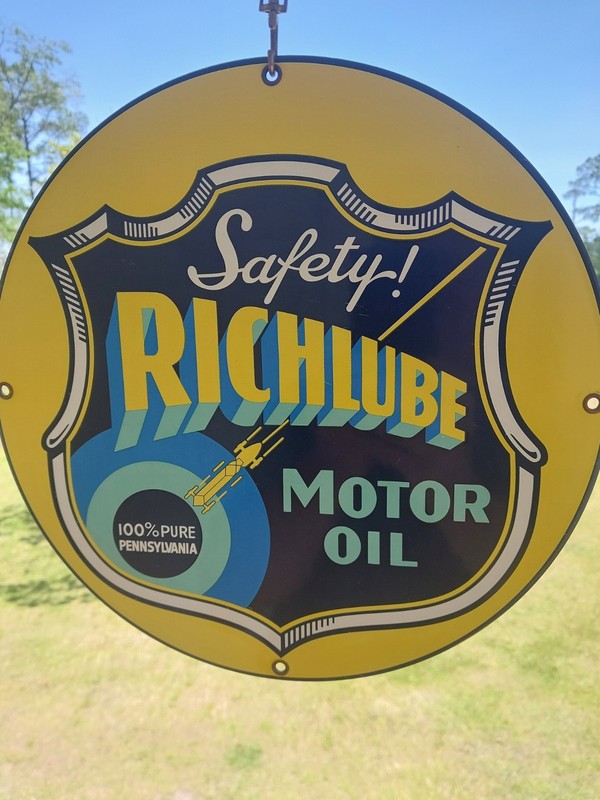 Vintage Porcelain Richlube Motor Oil “100% Pure Pennsylvania” Metal Sign, 11.75"