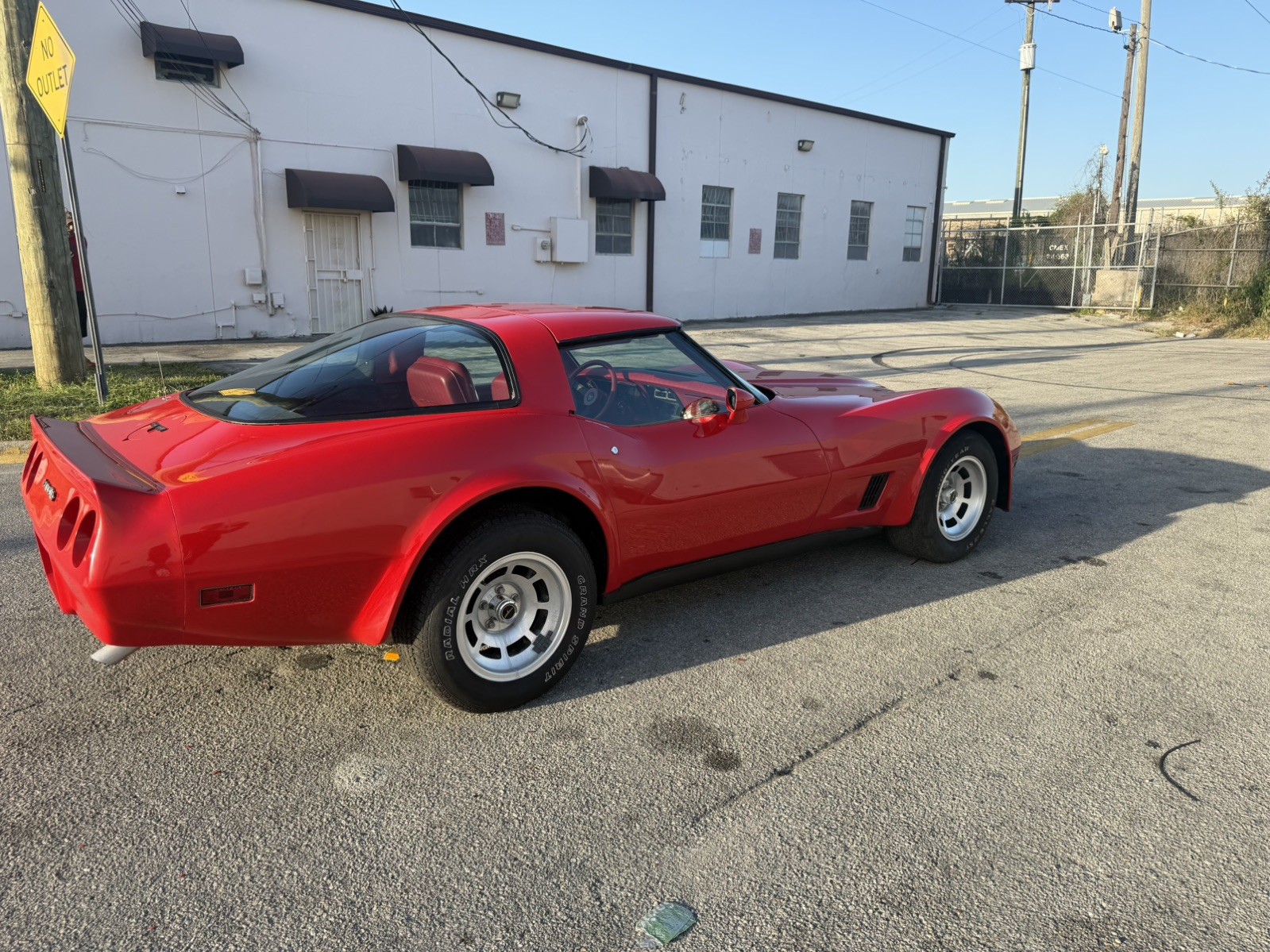 1981 Red Chevrolet Corvette   | C3 Corvette Photo 9