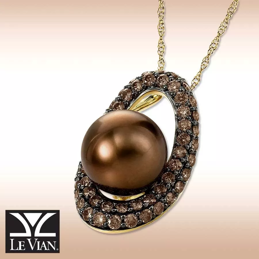 Le Vian Chocolatier Chocolate Diamond (3/4 ct. t.w.) & Vanilla Diamond (5/8  ct. t.w.) Curved Row 18