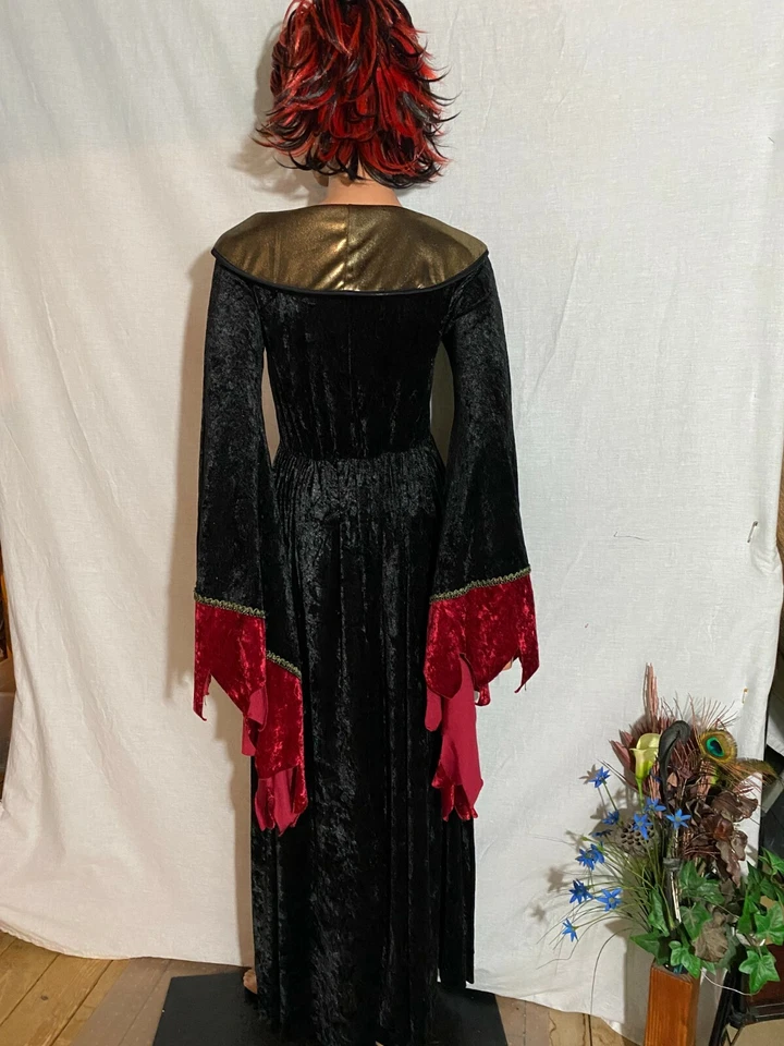 Medieval Renaissance Dress Costume Faux Velvet Black Red Goth Witch Vampire M  - Image 3 of 4