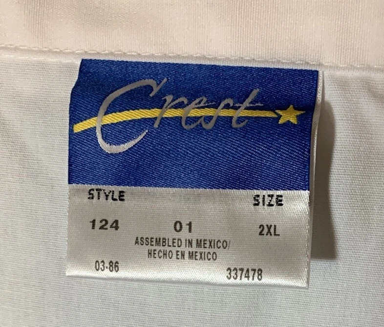 Crest Men's Basic White 42" Lab Coat Style 124 Button Front 3 Pockets Size XL - Image 4 of 4