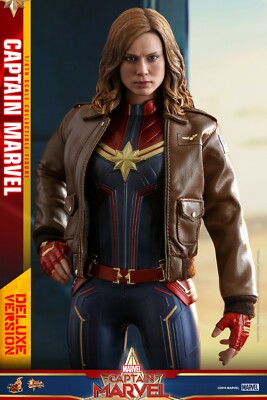 Hot Toys MMS 522 Captain Marvel Brie Larson 1/6 Action Figure