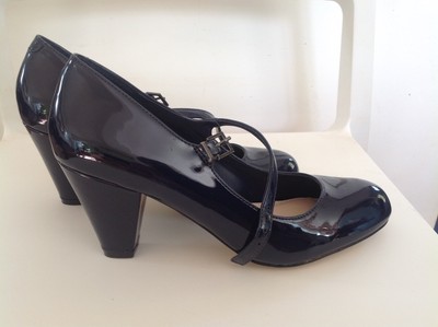 Carvela Geiger Mary Jane Comfortable Medium Heel Size 38 Blue
