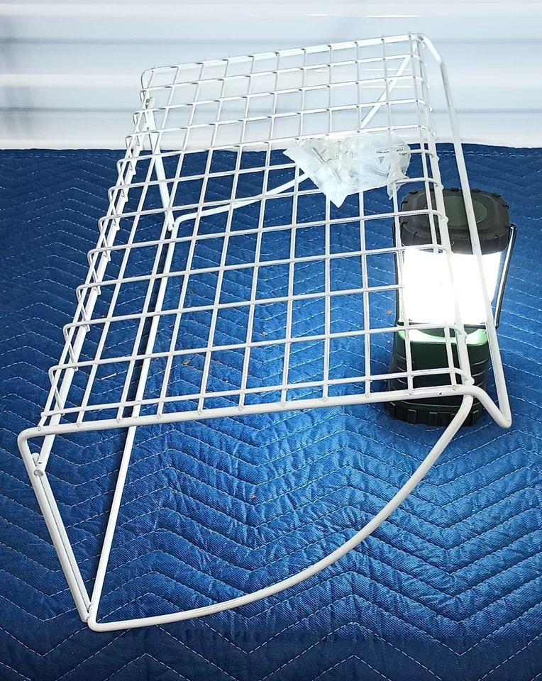 ClosetMaid 8279 24 pulgadas de ancho para lavandería utilitaria estante blanco flotante libre Foto 3 de 4