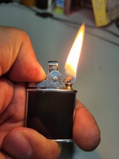 Vintage1929s Ronson Princess LIghter  WOKING