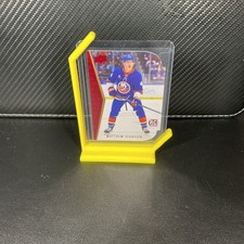 Matthew Schaefer Die Cut Red 2025-26 Series 2 Hockey