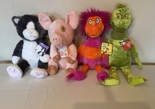 Kohls cares plush/ If you give a cat a cupcake and more Lot Of 4, New With Tags.