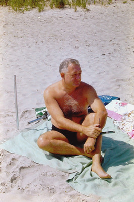 Barefoot Handsome Barrel Chested Mature Stud Man @ the Beach: 1960's 35mm Slide