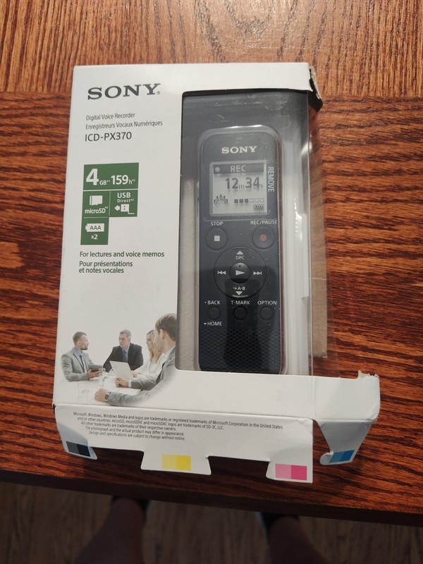 SONY ICD-PX370  DIGITAL VOICE RECORDER 4GB BLACK  NEW IN ORIGINAL BOX SEE PHOTOS