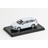 Skoda Octavia IV FL 2024 Moon White Metallic 1:43 Abrex Auto Stradali -D- Neues