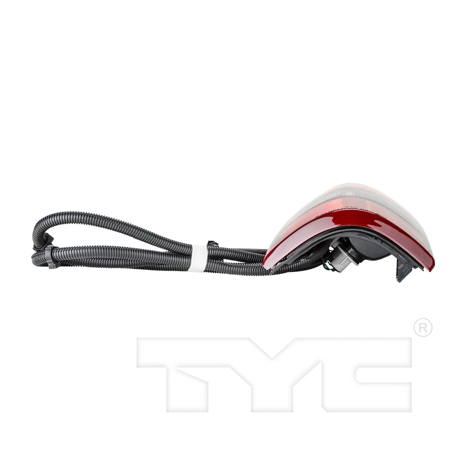 For 2001-2003 GMC Sierra 2500 HD Tail Light Assembly Left TYC 865MK29 2002 - Image 4 of 4