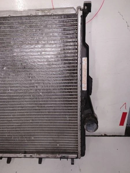 1996-1997-1998-1999 BMW 328I E46 RAD ASM - Imagem 2 de 4