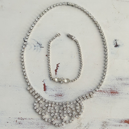 Silver Tone Clear Round Rhinestone Jewelry Set Necklace & Bow Bracelet