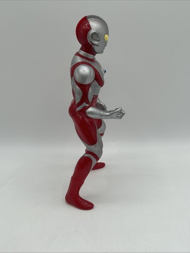 VINTAGE Bandai 1990 ULTRAMAN GREAT Ultraman Series Figure Red and Silver - Picture 11 of 19